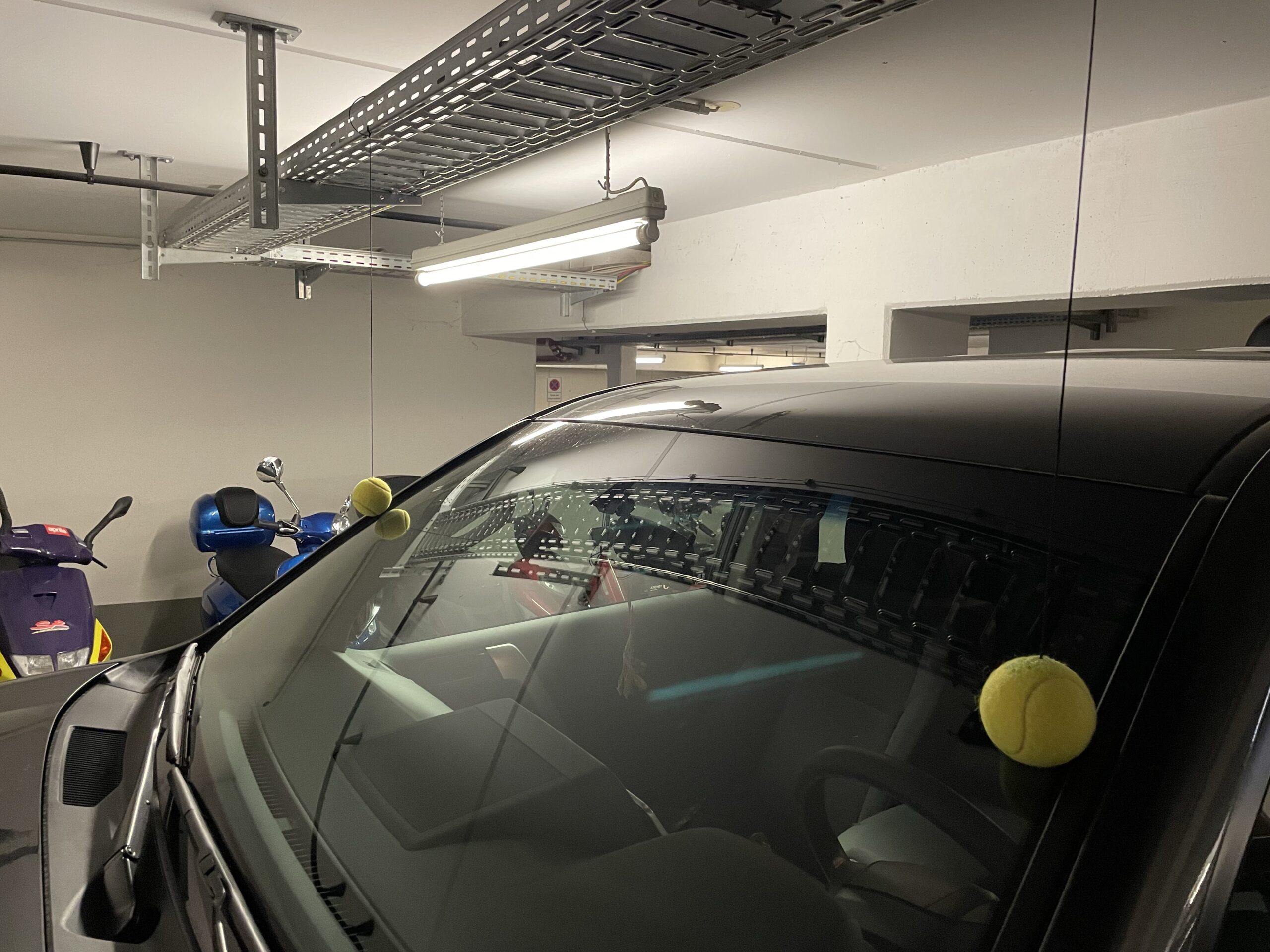 SUV Geländewagen Garage Einparkhilfe - einfacher Trick
